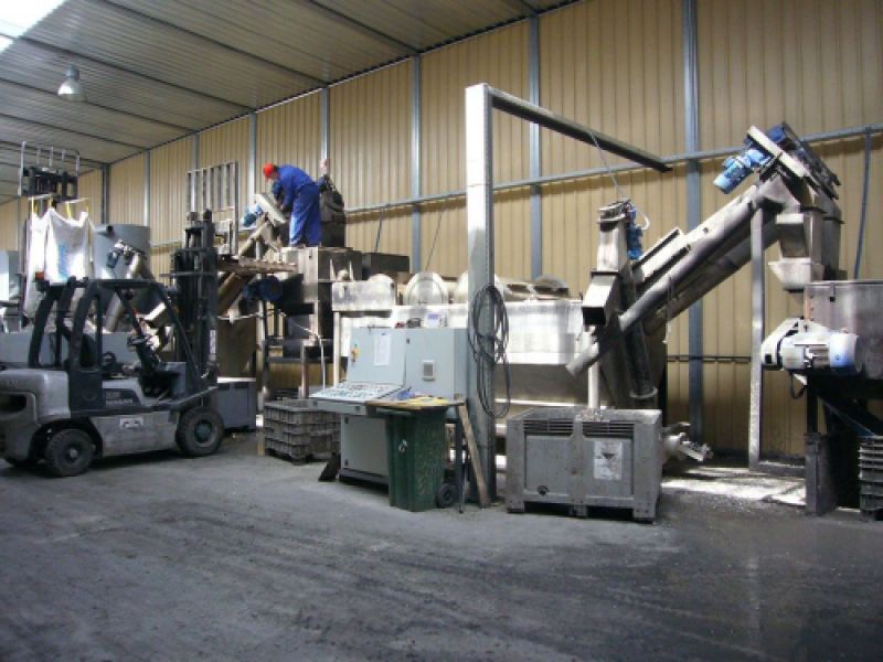 Armey trabajo en industria