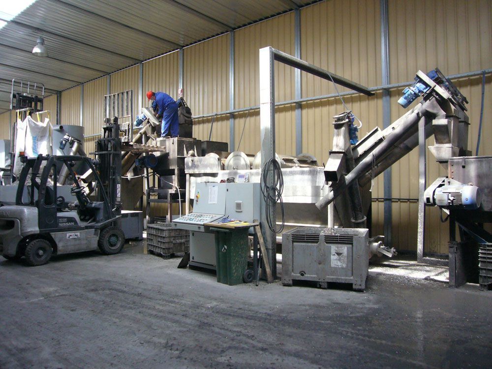 Armey trabajo en industria